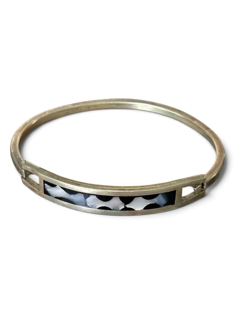 Silver Mother of Pearl Inlay Black Enamel Hinged Alpaca Bracelet